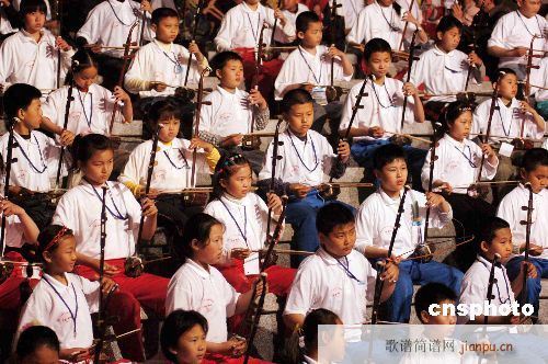 庆“五.一”千人二胡演奏音乐会（有我一份）23